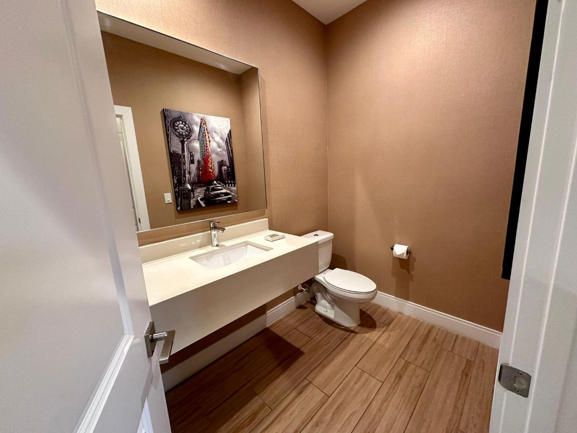 Luxury Home In Orlando With Private Hot Tub - 7 Min From Disney Parks - 3 Bedrooms And 4 Bathrooms! Экстерьер фото