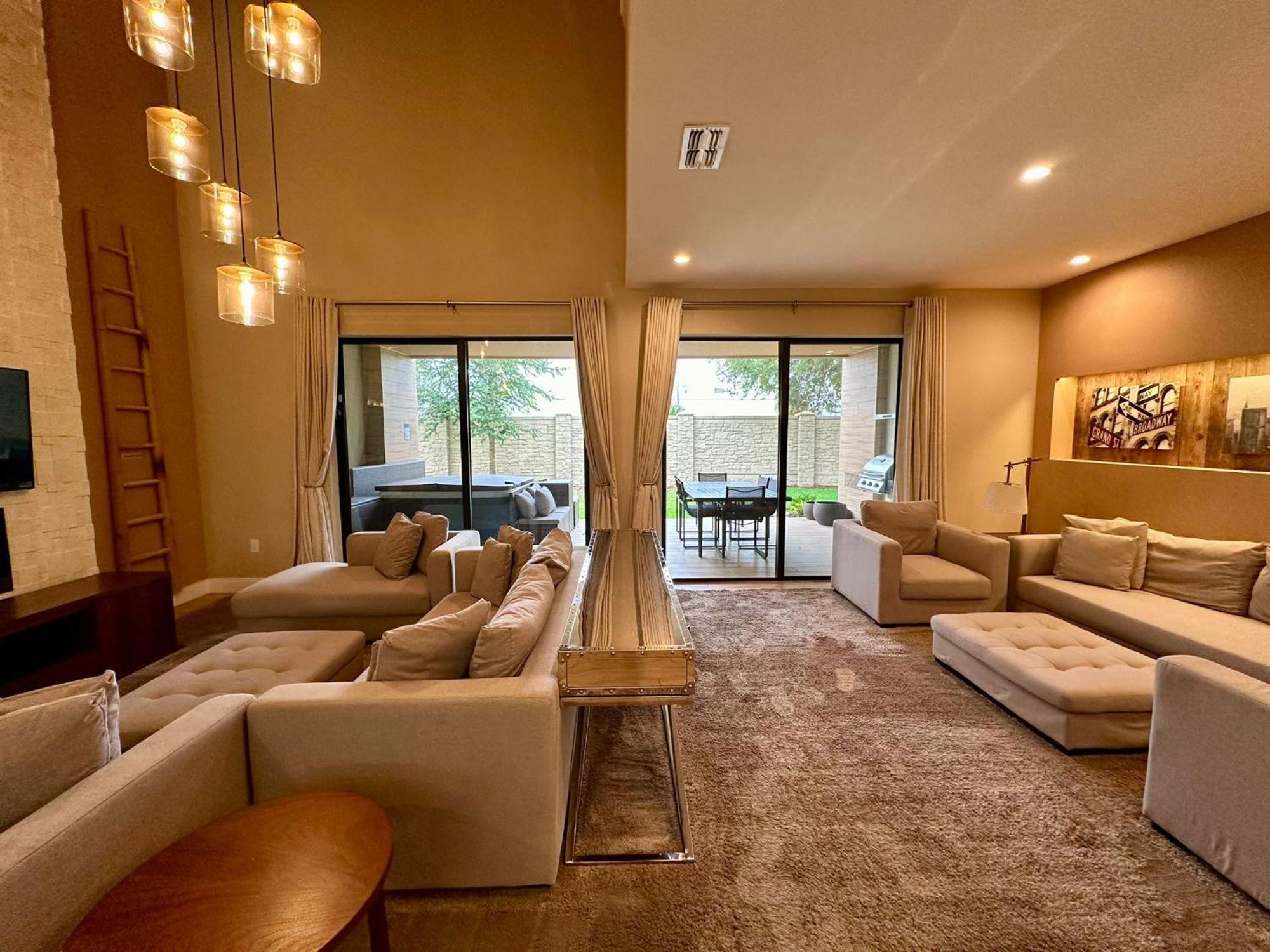 Luxury Home In Orlando With Private Hot Tub - 7 Min From Disney Parks - 3 Bedrooms And 4 Bathrooms! Экстерьер фото